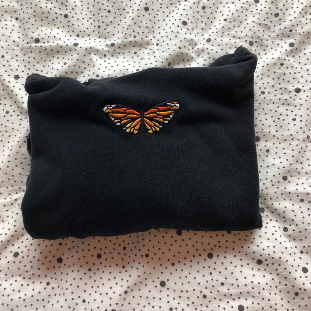 butterfly crop sweatshirt